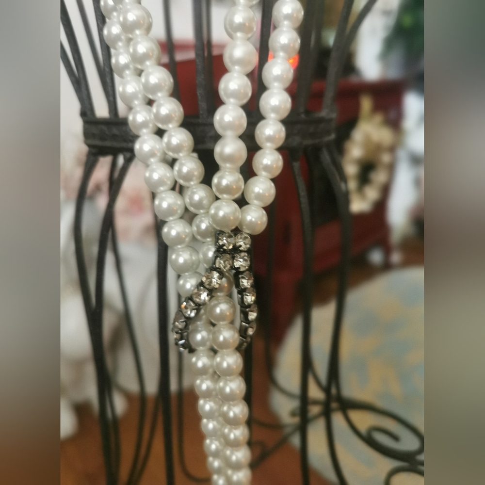 Pearl long necklace
